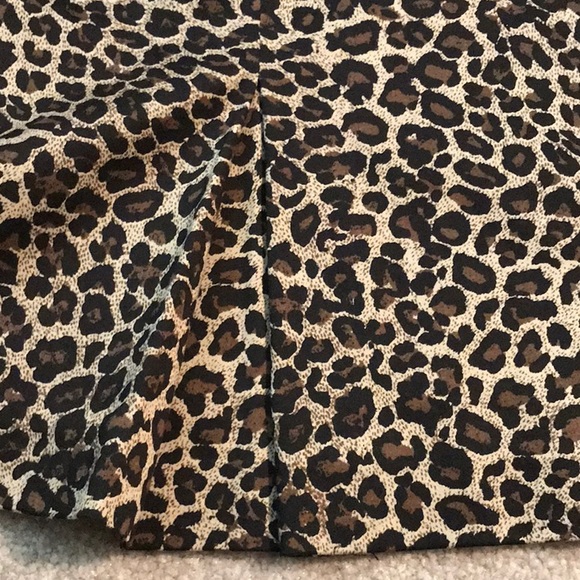 Chico’s lined professional animal print skirt - Picture 4 of 5